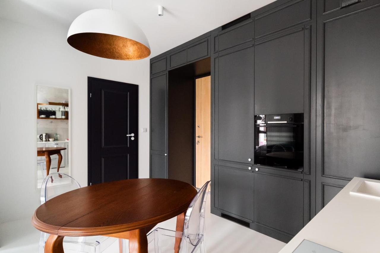 Wola Artistic Designer Apartment Varsóvia Exterior foto